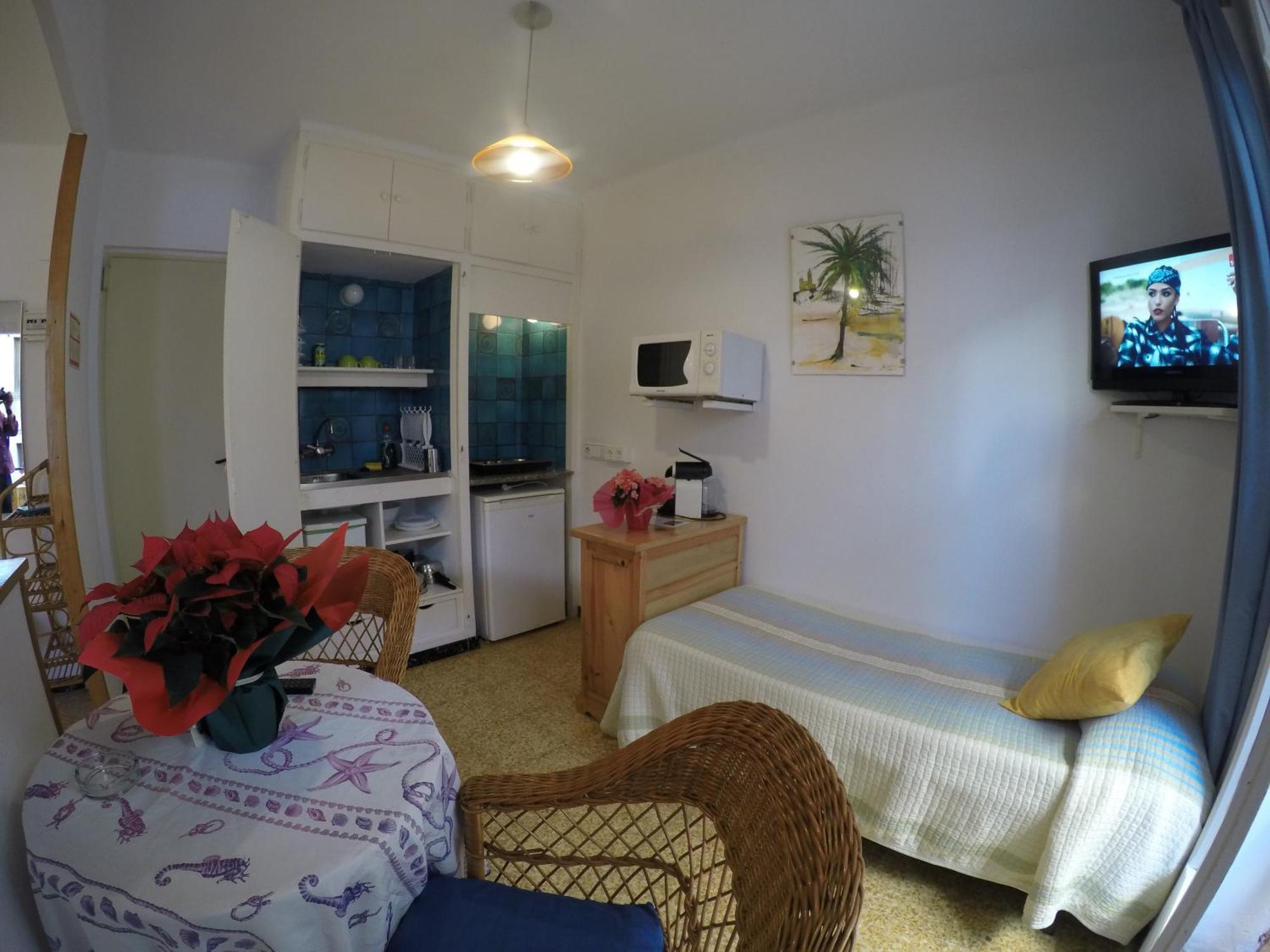 Apartamentos Montserrat Сиджес Номер фото