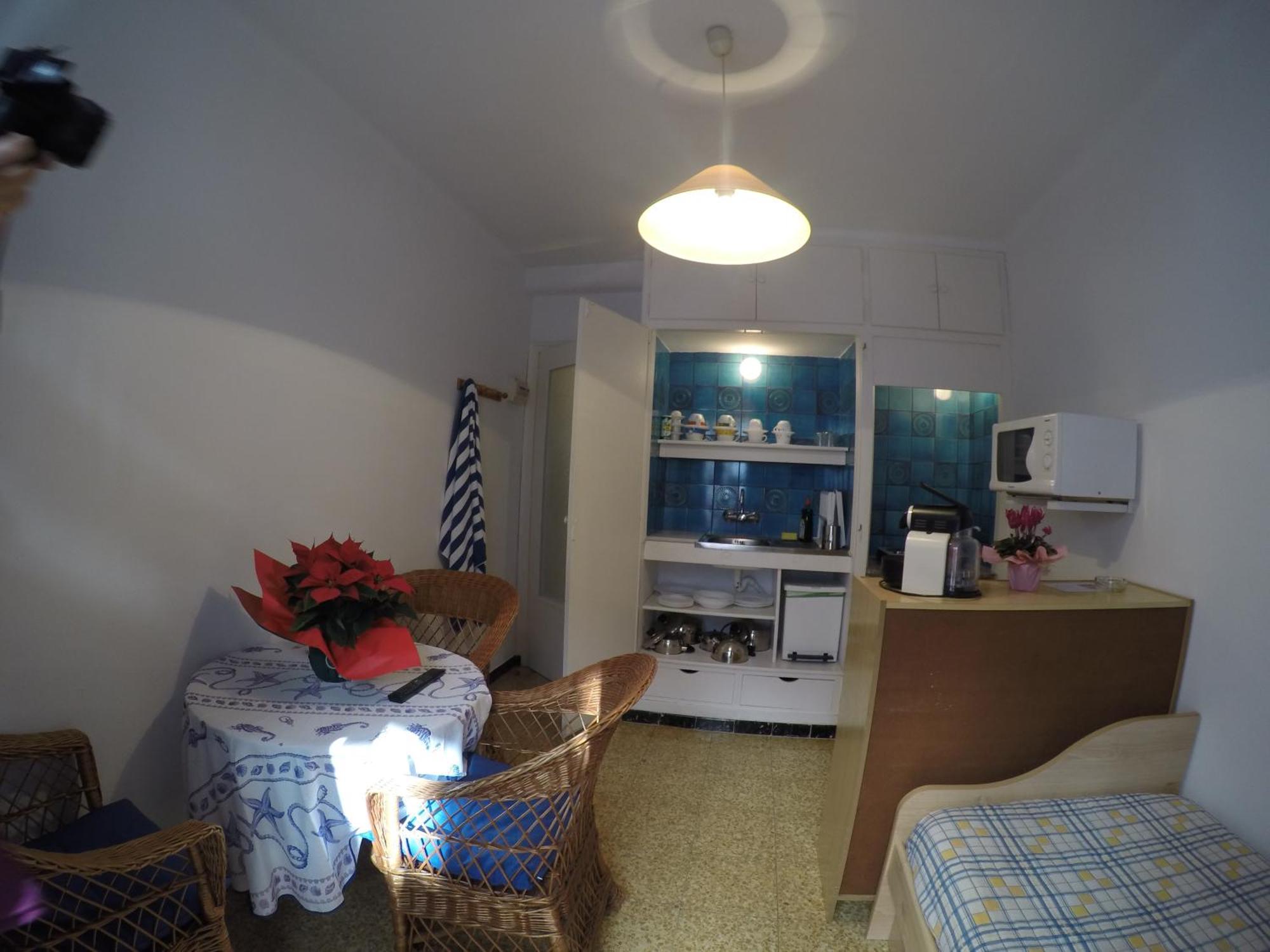 Apartamentos Montserrat Сиджес Номер фото