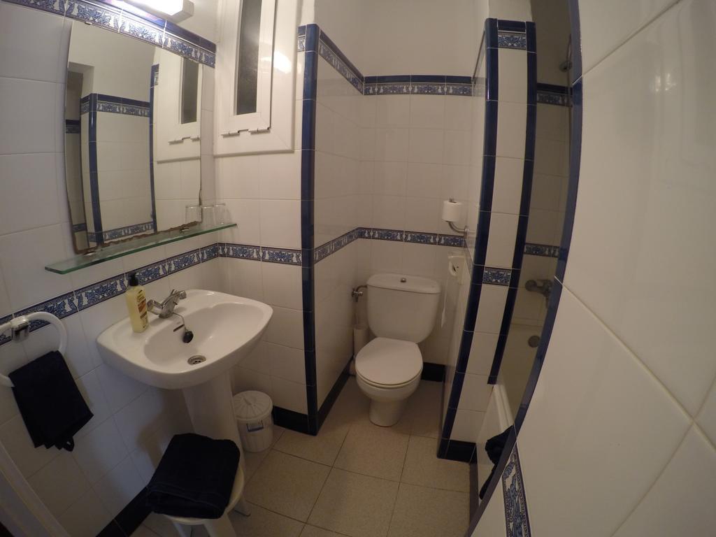 Apartamentos Montserrat Сиджес Экстерьер фото